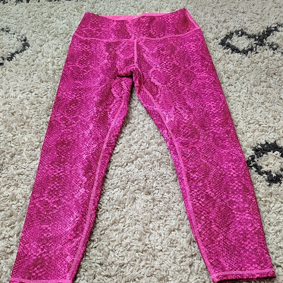 Pink SNAKE PRINT WOMENZ IVL Leggings ATHLETIC SPORTSWEAR ACTIVEWEAR - Picture 1 of 12